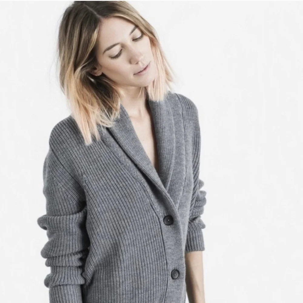 Everlane The Chunky Knit Wool Gray Cardigan Small Cabincore Preppy Academia - Picture 2 of 13